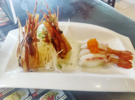 Asahi Sushi inside