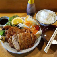 Oyaji Restaurant food