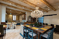 Ten Restaurants Verona inside