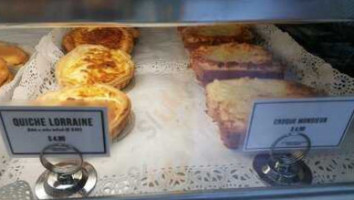 Le Paris Brest Cafe food