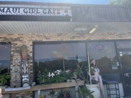 Maui Girl Cafe outside