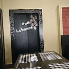 Café Lebanos inside
