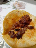 Tacon Ganas food
