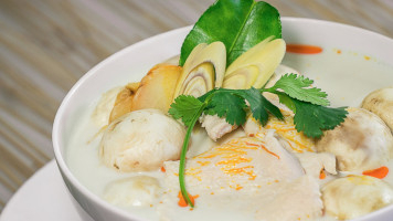 Baan Thai Restaurant food