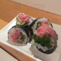 Sushi Kazu inside