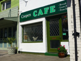 Coopers Cafe outside