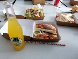 El Camion - Cantina Mexicana food