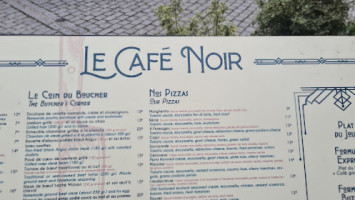 Le Cafe Noir inside