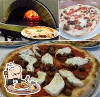 Pizzeria Senza Tante Musse food