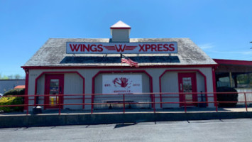 Wings Xpress inside