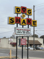 Dog-n-shake outside