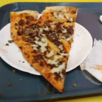 Four Sons Pizza food