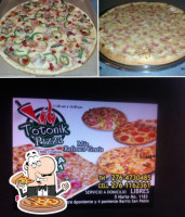 Totonik Pizza food