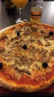 La Luna Pizzeria Restaurant Italien food