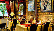 Casa Borghese Chez Adrienne food