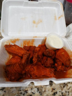 Gone With The Wings food