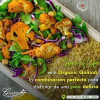 Giardino Gourmet Salads food