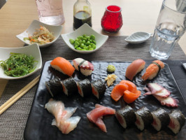 Nigui Sushi food