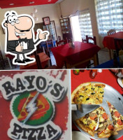 Rayo`s Pizza food