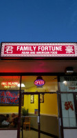 Family Fortune Chinese outside