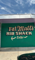Fat Matt's Rib Shack outside