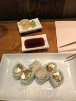 V16 Sushi Lounge food
