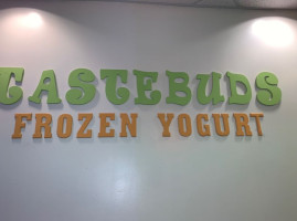 Tastebuds Frozen Yogurt food