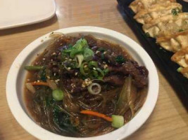 Tong Sake House food