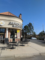 Java's Brewing Bakery And Cafe inside
