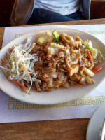 Bai Som Thai Kitchen food