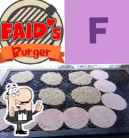 Faid’s Burger food