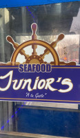 Junior's Seafood food