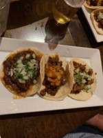 Candela Taco Lounge food