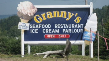 Granny's Seafood Restaurant & Ice Cream Parlour outside