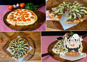 Danli´s Pizza food