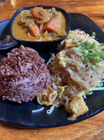 Jamjuree Thai Cuisine food
