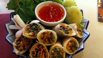 Le Banthai food