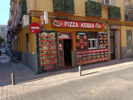 Elif Doner Kebab Y Pizza outside