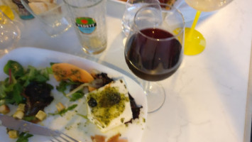 Lézard Café Et Mini Golf Du Chastelas food