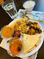 Siri Indian Retaurant food