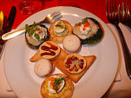 La Table des Marechaux - Hotel Napoleon food