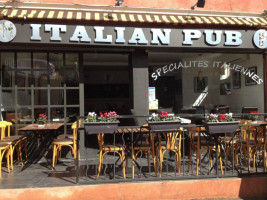 Italian Pub food