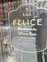 Felice 64 Wine Bar outside