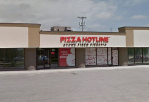 Pizza Hotline outside