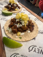 Mawey Taco Gran Via food