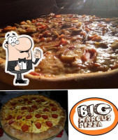 Big Marcus Pizza food