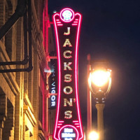 Jackson's Blue Ribbon Pub At The Brewhouse Inn Suites food