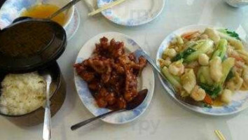 Ming's Diner food