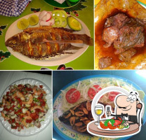 Tamales Y Mariscos Doña Coty food