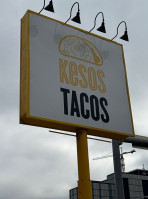 Kesos Taco House food